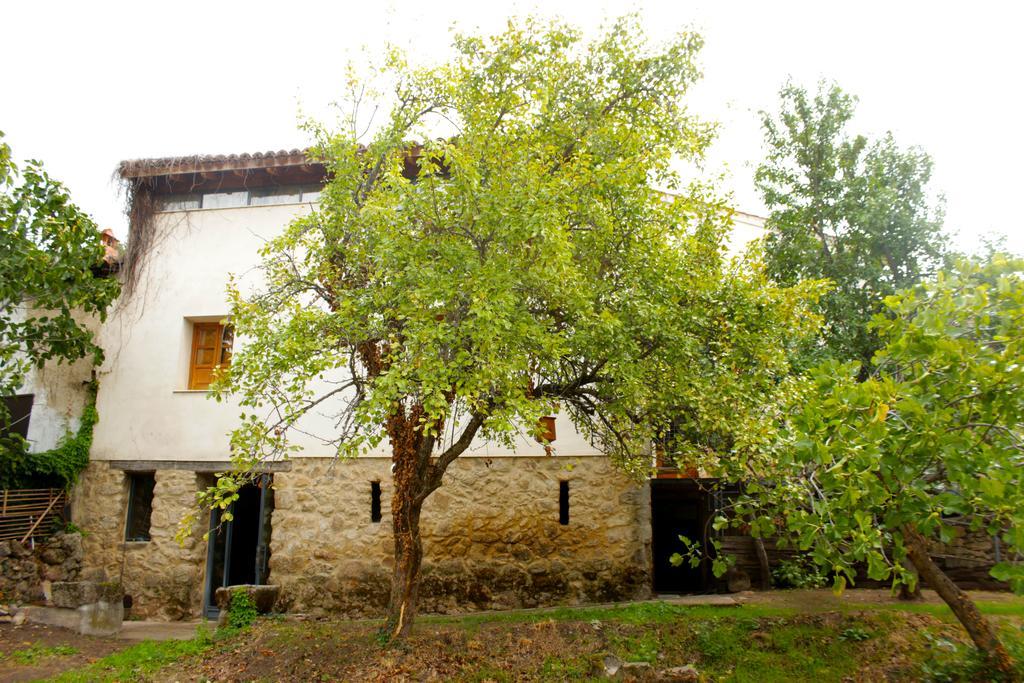 Albergue Turistico Via De La Plata Banos De Montemayor Exteriör bild